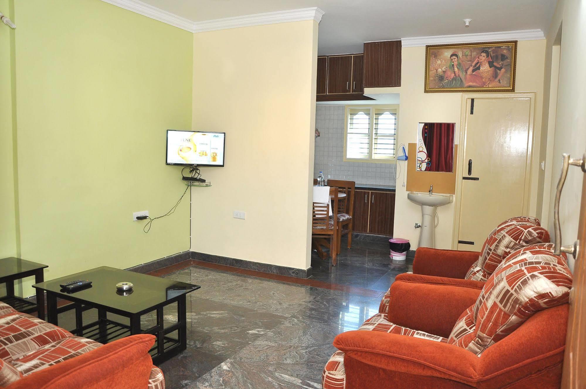 Bed and Breakfast Sr Comfort Yelahanka Exterior foto